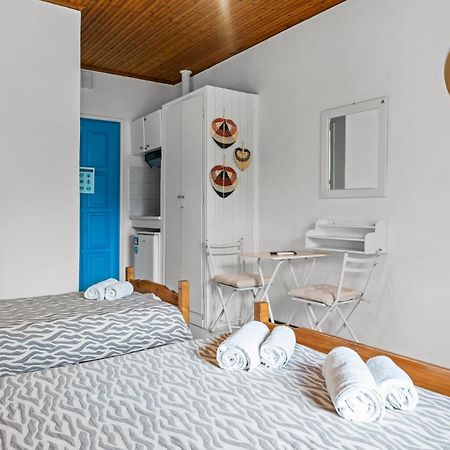 Oceanis Rooms ميكروس جيالوس المظهر الخارجي الصورة
