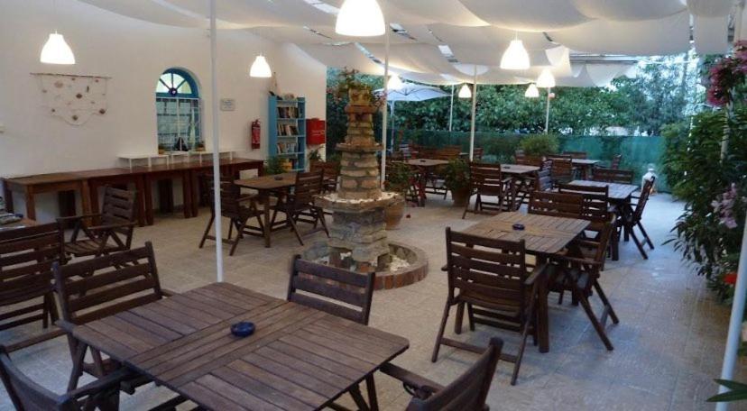 Oceanis Rooms ميكروس جيالوس المظهر الخارجي الصورة